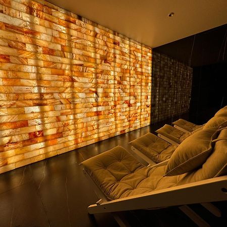 Park Hotel Bristol Ужгород Екстериор снимка