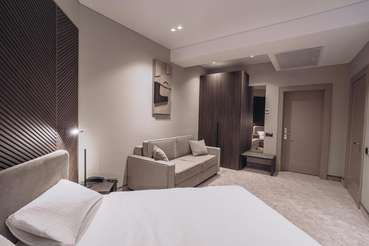 Park Hotel Bristol Ужгород Екстериор снимка