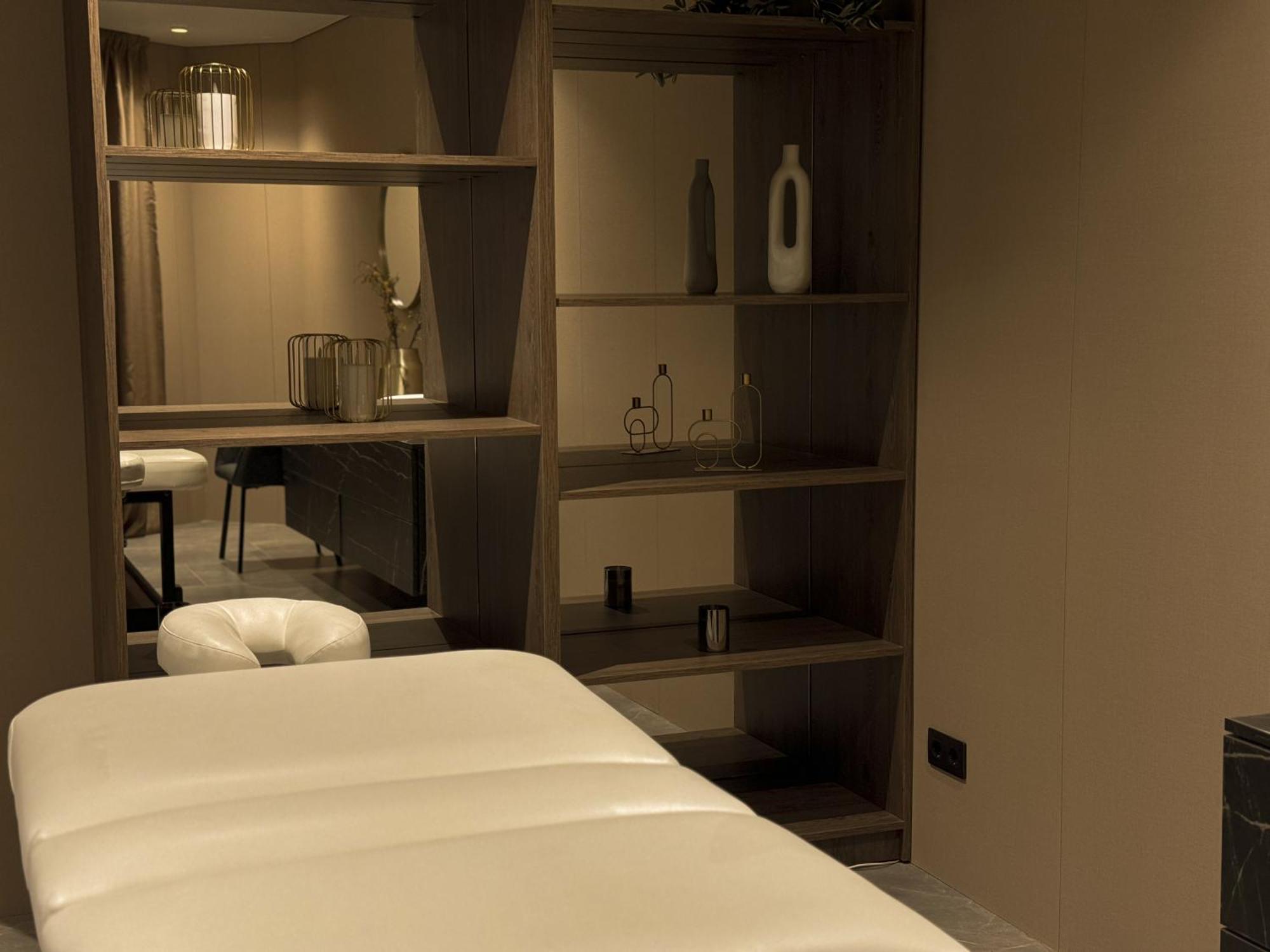 Park Hotel Bristol Ужгород Екстериор снимка