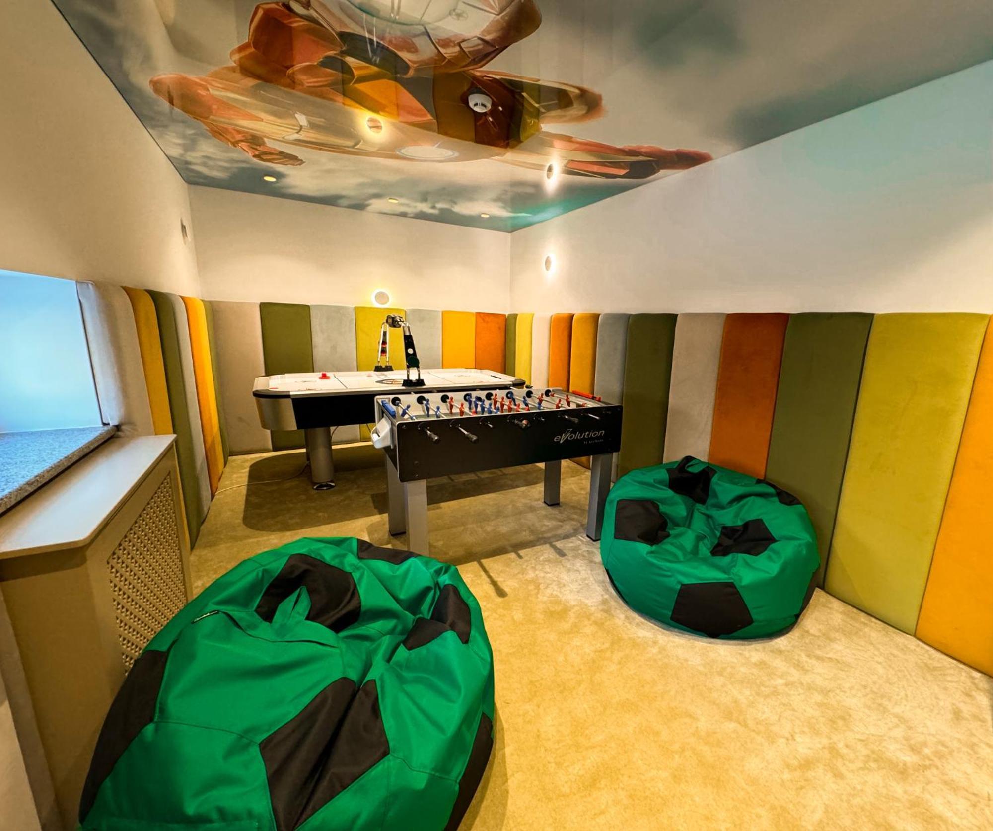 Park Hotel Bristol Ужгород Екстериор снимка