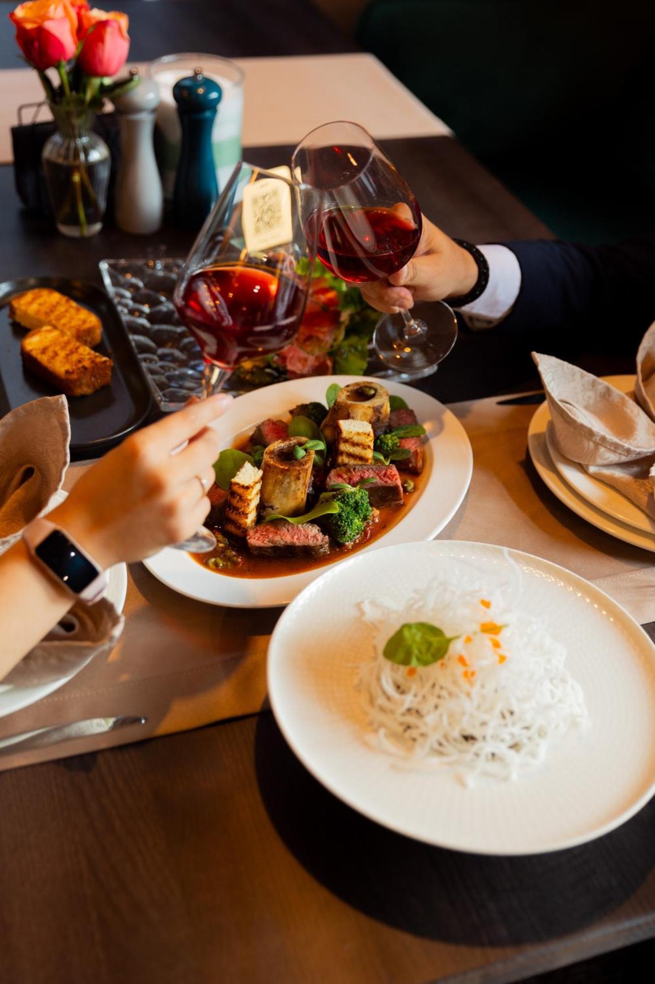 Park Hotel Bristol Ужгород Екстериор снимка