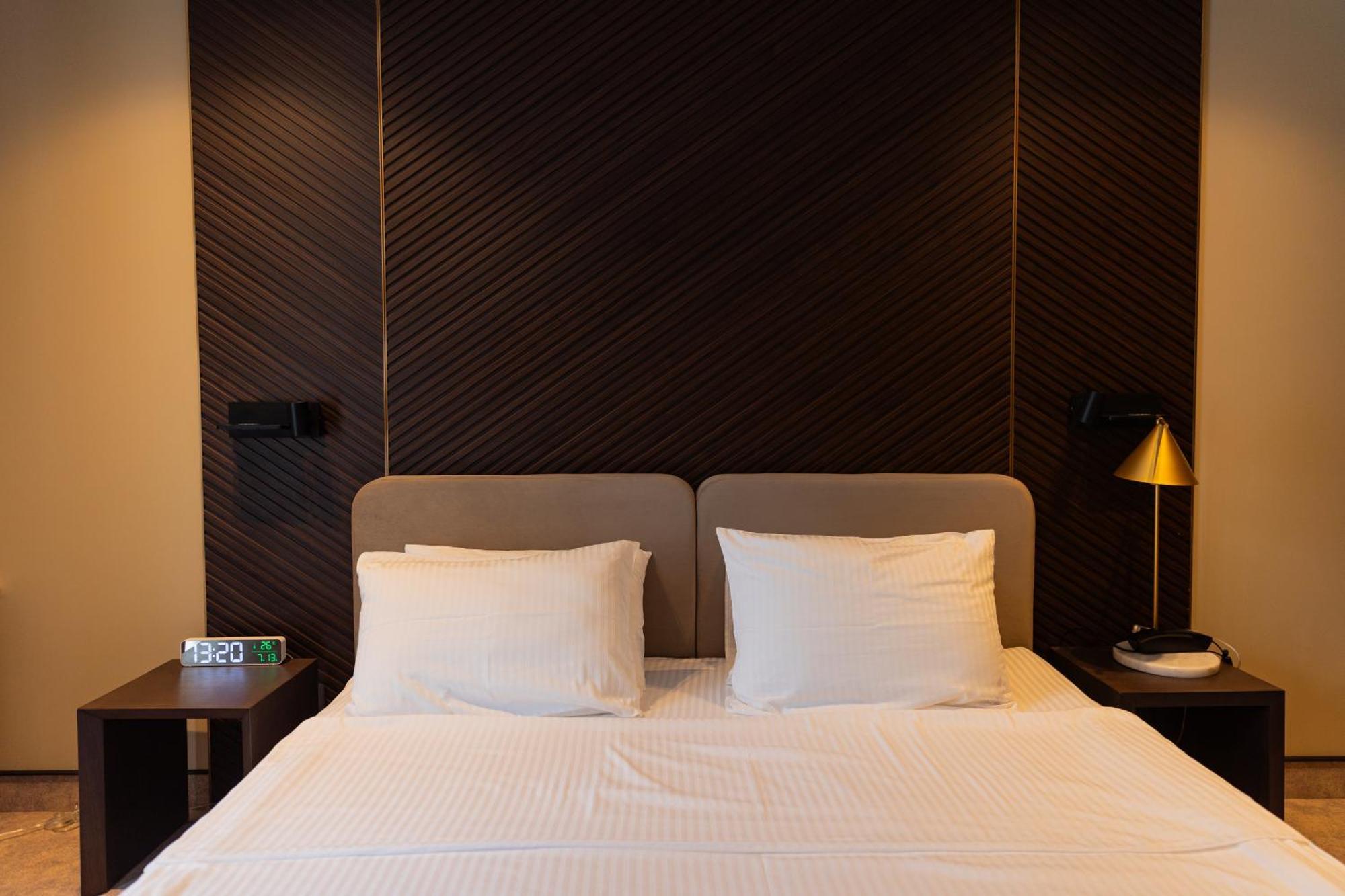 Park Hotel Bristol Ужгород Екстериор снимка